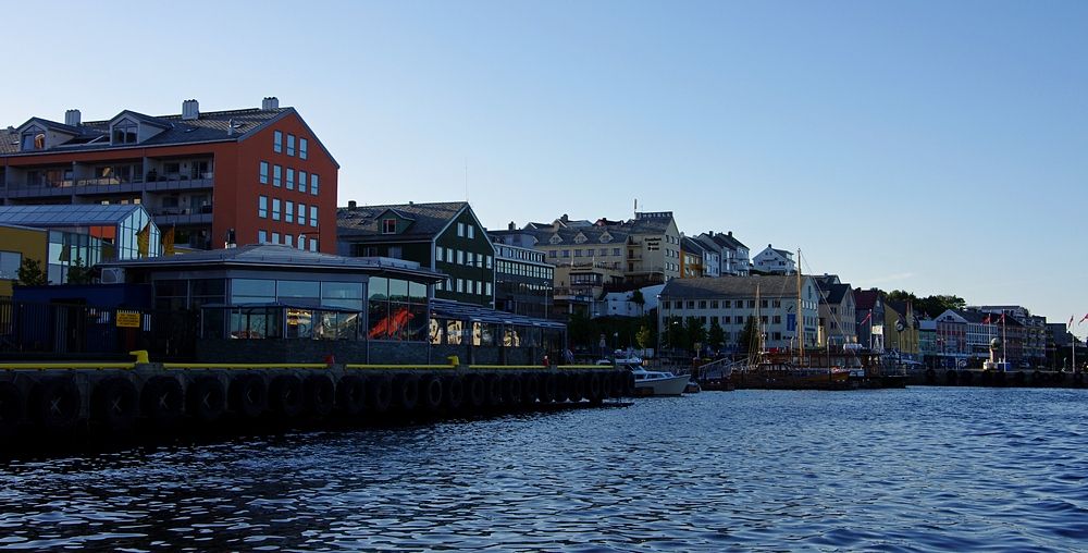 date side Kristiansund date side Kristiansund